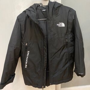 Boys The North Face coat size medium 10-12